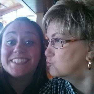 Meet your Posher, Bobbie